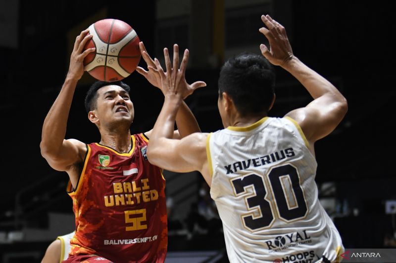 antarafoto-ibl-dewa-united-kalahkan-bali-united-060322-app-7