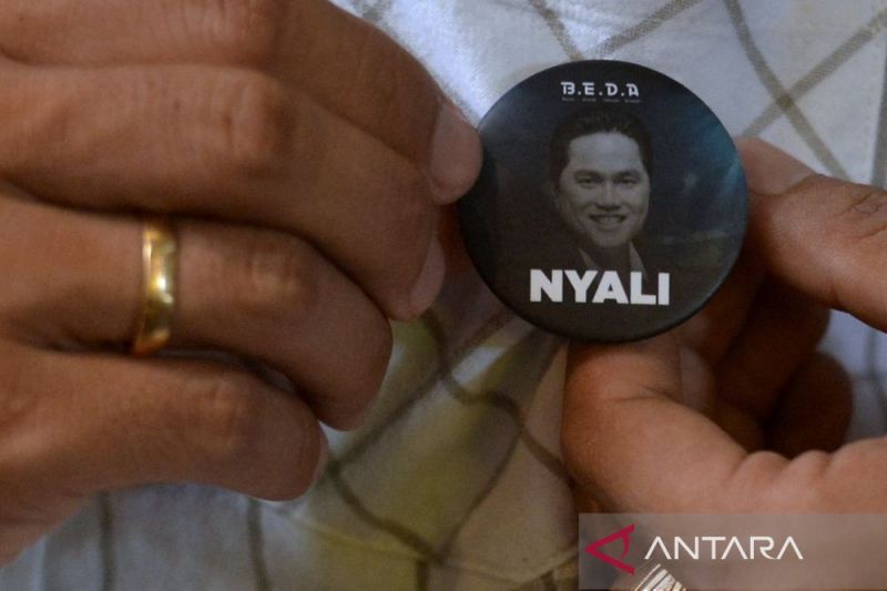 antarafoto-pertemuan-erick-thohir-dengan-suporter-110223-fik-3