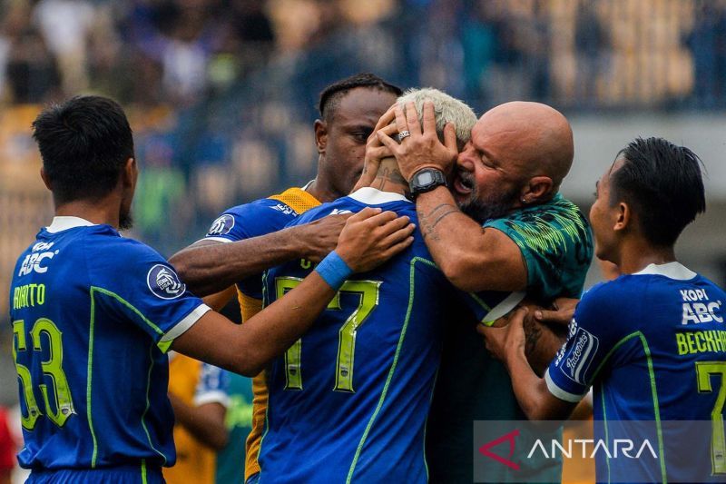 Persib-Bandung-Melawan-PSS-Sleman-050223-rai-8