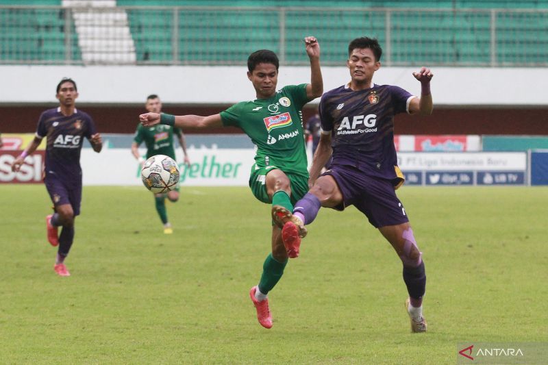 antarafoto-pss-sleman-kalahkan-persik-kediri-090223-hnd-9_1