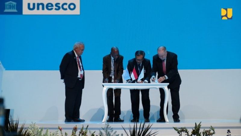 pemerintah-indonesia-wwc-dan-unesco-tandatangani-nota-kesepahaman-kerja-sama-pen