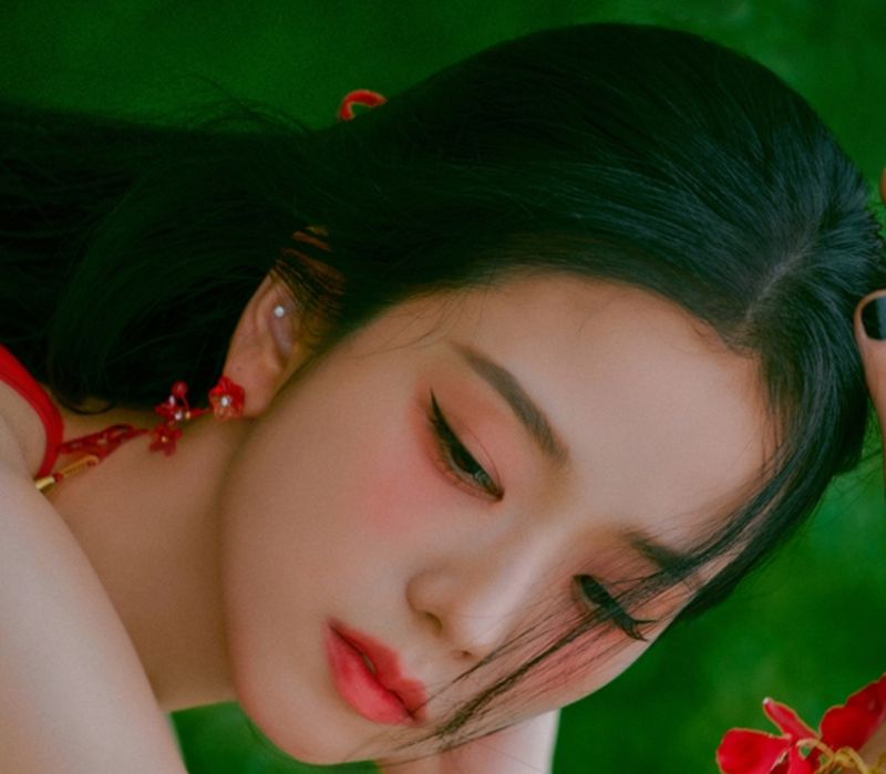 Poster solo debut Jisoo 'me'. Sumber: Instagram resmi Jisoo BLACKPINK