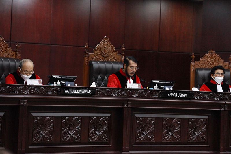 sidang-mahkamah-konstitusi-uu-cipta-kerja-8