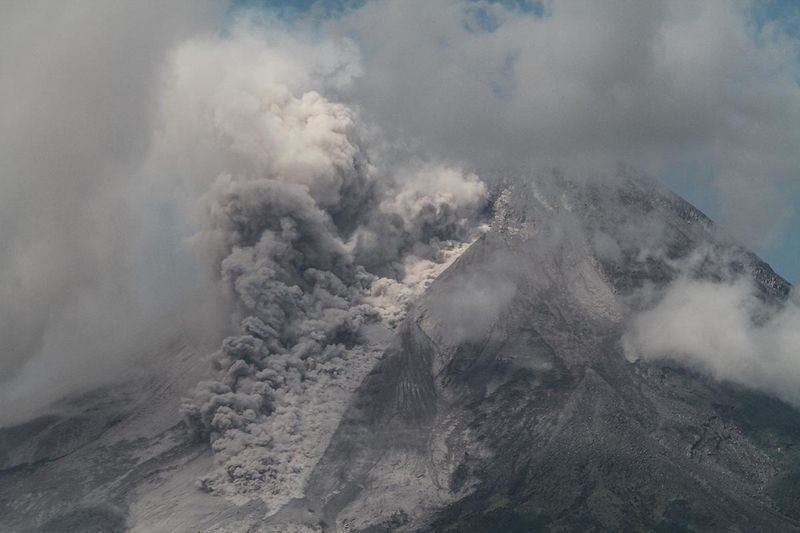 erupsi-gunung-merapi-15