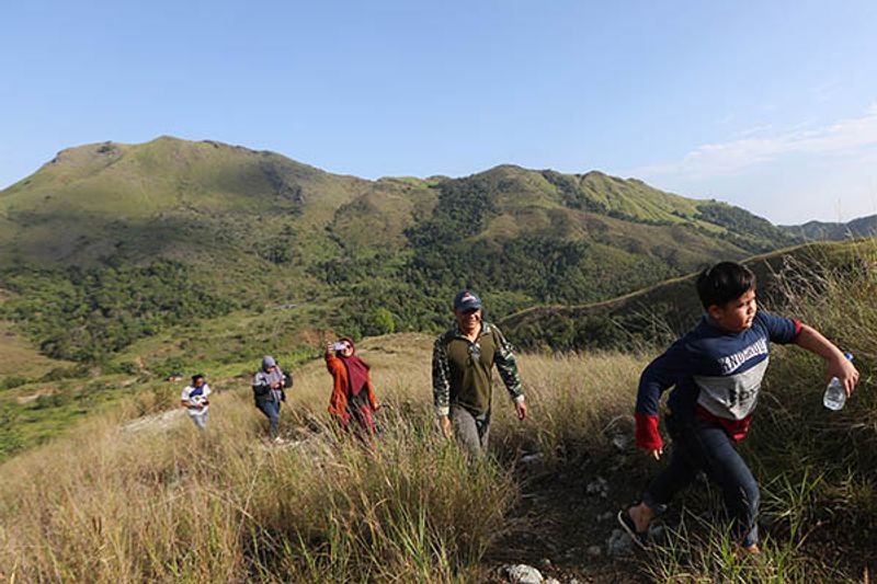 antarafoto-destinasi-wisata-baru-bukit-siron-120323-irp-5