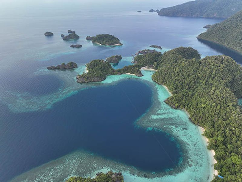antarafoto-pulau-labengki-kendari-160323-jjn-5