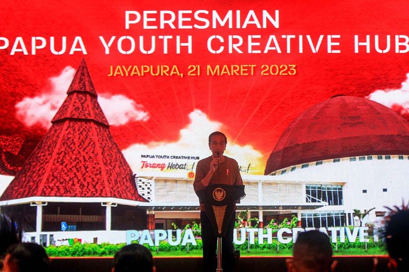 presiden-resmikan-papua-youth-creative-hub-3