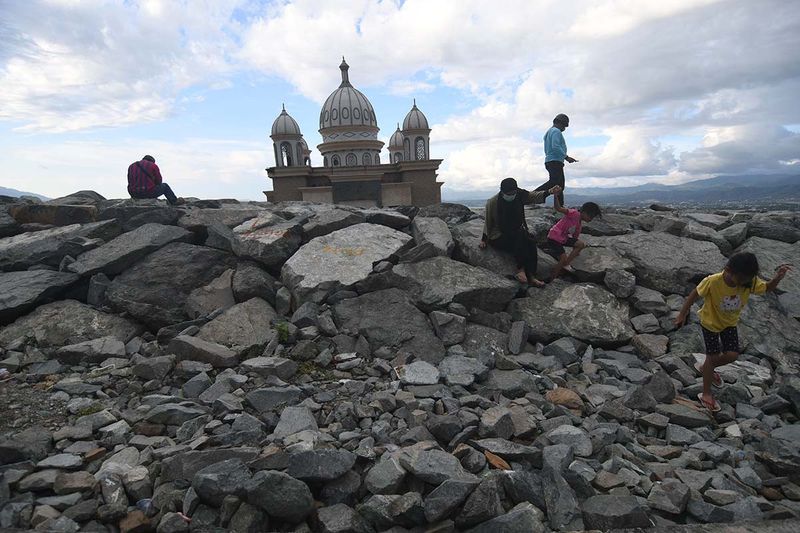 ngabuburit-di-masjid-bekas-tsunami-4