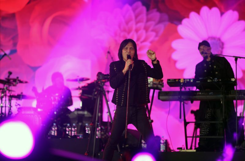 antarafoto-pesta-rakyat-konser-dewa19-04022023-bal-13
