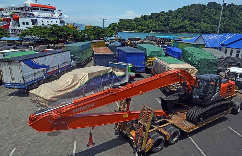 angkutan truk barang -padat-merak-4