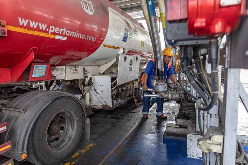 kesiapan-pasokan-bbm-pt-pertamina-menghadapi-lebaran-2