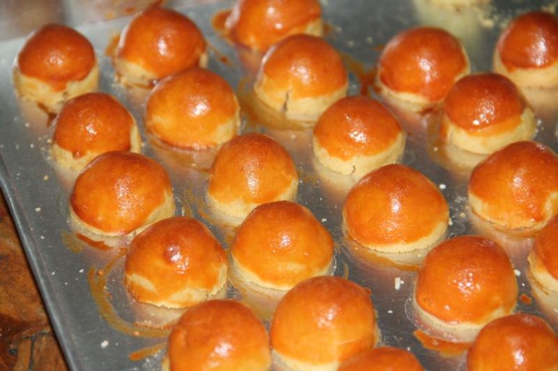 Pembuatan Kue Kering (1)