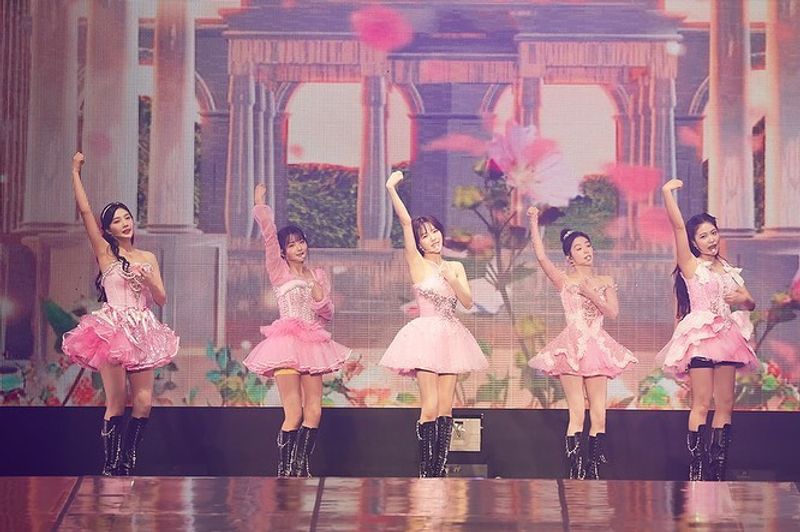 Joy RED VELVET Akan Absen Dari Konser 'R to V' di Jakarta