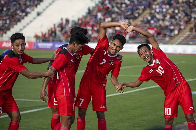 indonesia-menang-atas-filipina-16