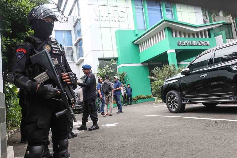 penjagaan-kantor-mui-usai-terjadi-penembakan-4