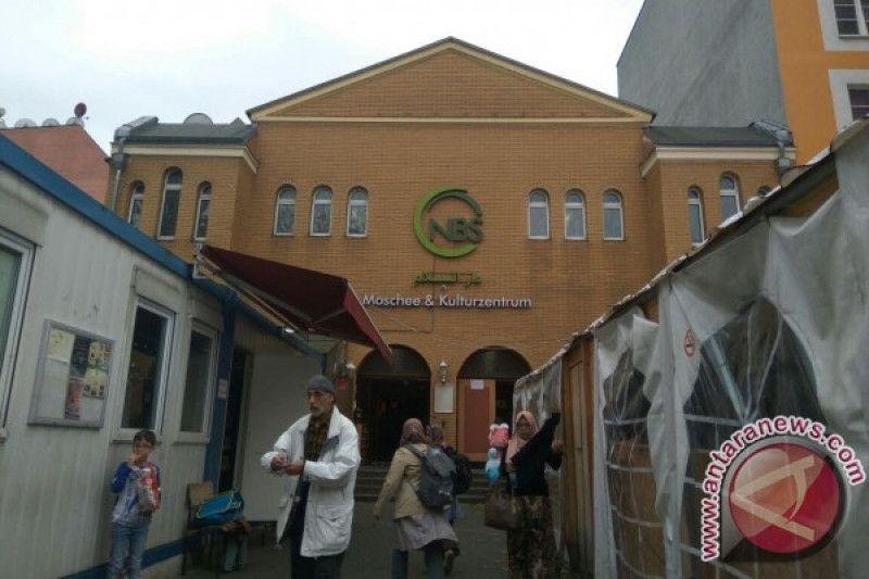 201710151014_-_Masjid_dan_Pusat_Kebudayaan_NBS_Berlin_6