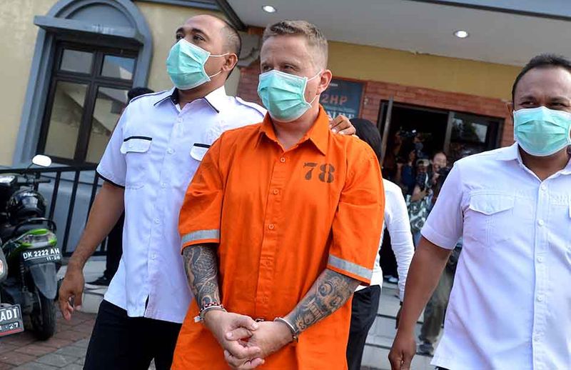 penangkapan-warga-kanada-buronan-interpol-5