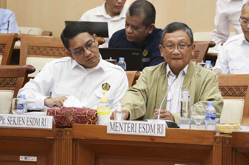 rapat-kerja-menteri-esdm-bersama-komisi-vii-dpr-3 anggaran