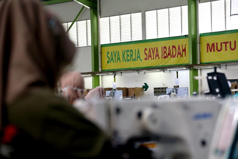 Pabrik-Eiger- Budi Yanto-12 sdm