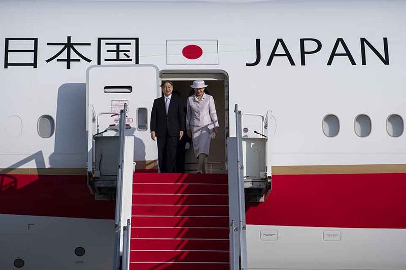 kaisar-jepang-naruhito-tiba-di-indonesia-1b