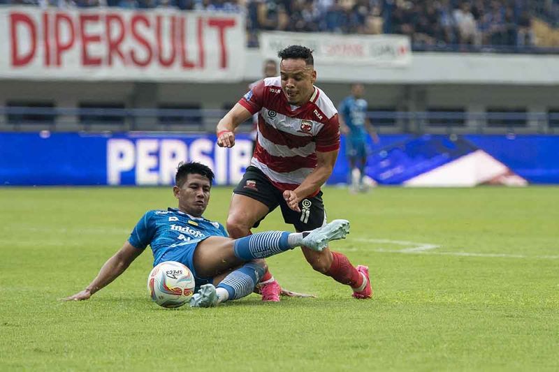 persib-bandung-melawan-madura-united-3