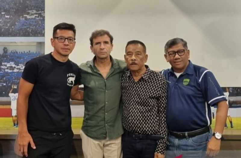 luis milla dan manajemen