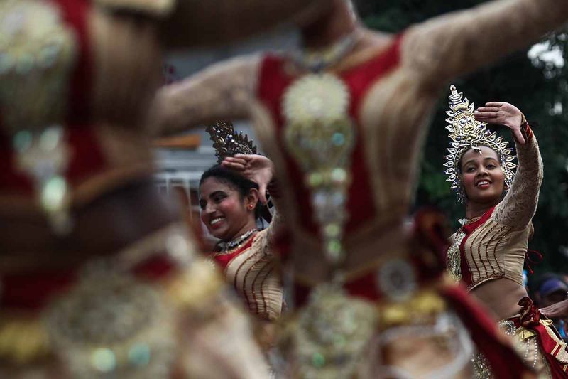 parade-surabaya-cross-culture-international-folk-art-festival-5