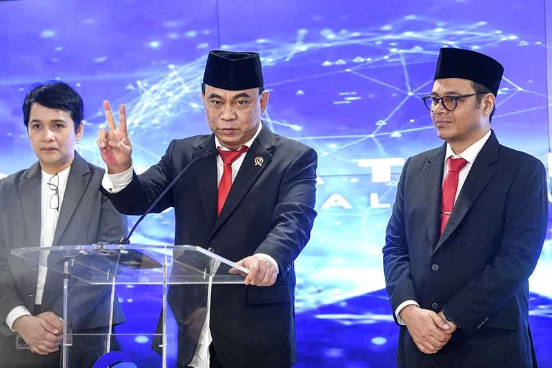 konferensi-pers-menkominfo-baru-4a