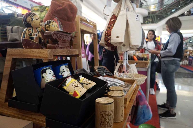 pameran-produk-umkm-binaan-bi-solo-5