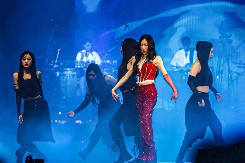 konser-taeyeon-di-tangerang-4