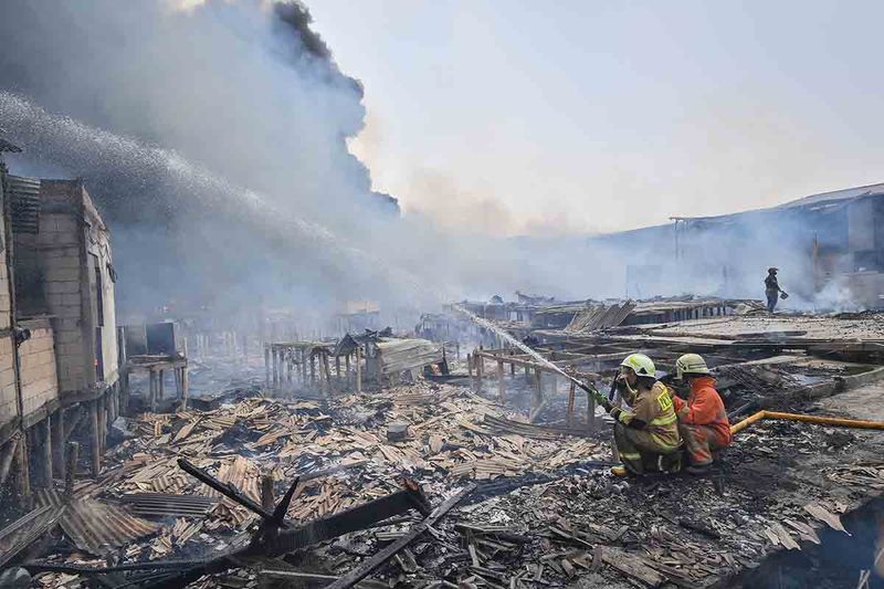 kebakaran-kapuk-muara-jakarta-4