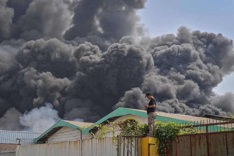 kebakaran-kapuk-muara-jakarta-3