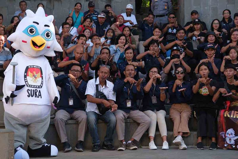 sosialisasi-pemilu-2024-segmen-disabilitas-tunarungu-4