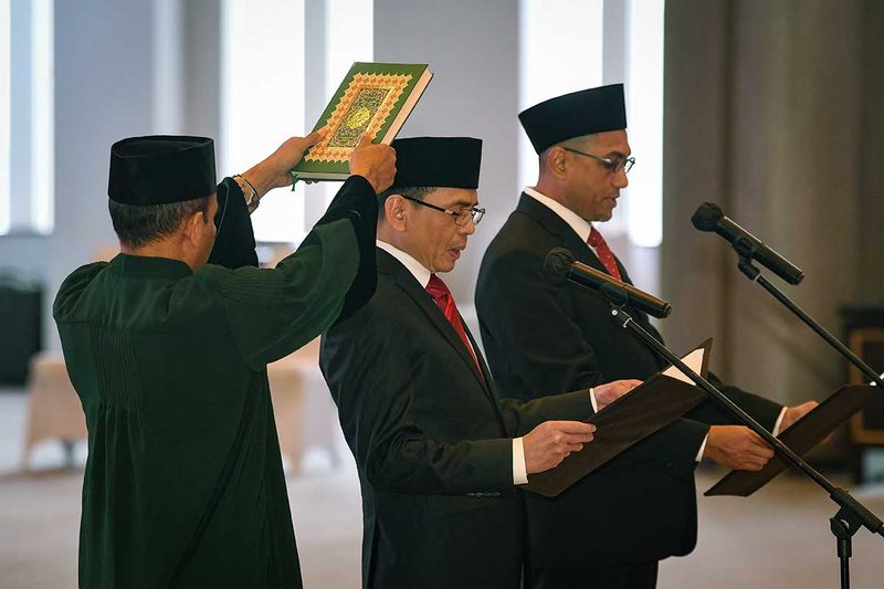 pelantikan-anggota-dewan-komisioner-ojk-9