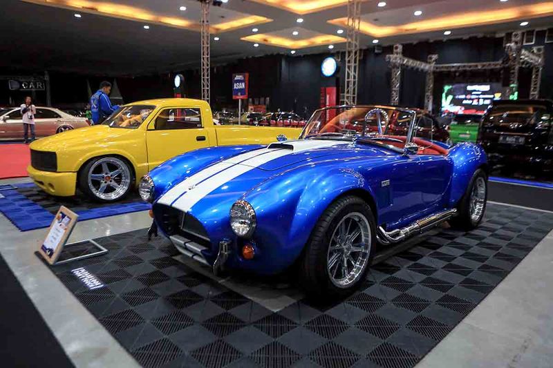 indonesian-custom-show-1