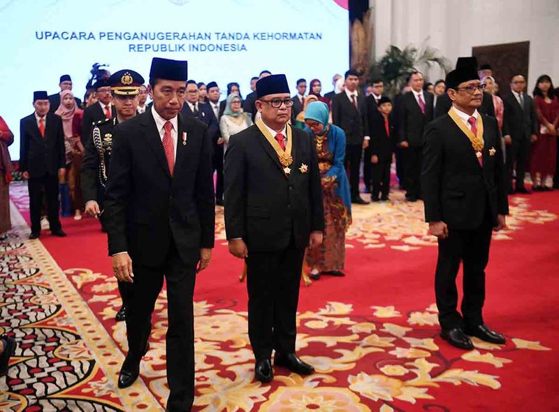 presiden-tanda-kehormatan-9