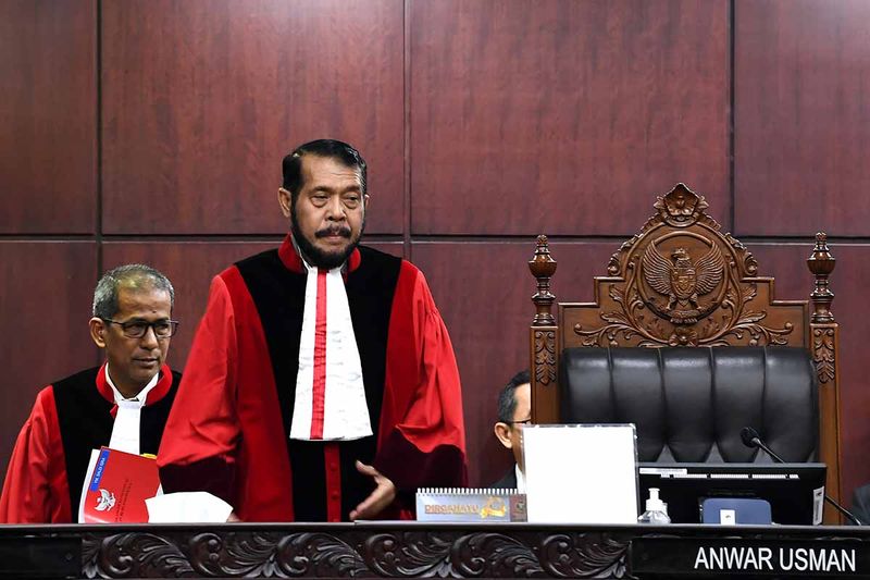 mk-tolak-gugatan-terkait-jabatan-ketua-kpk-1