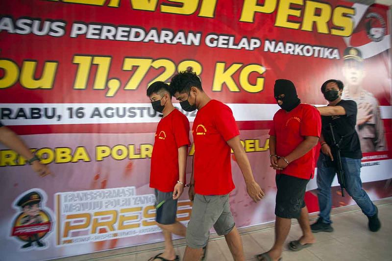 tangkapan-10-720kg-sabu-sabu-2