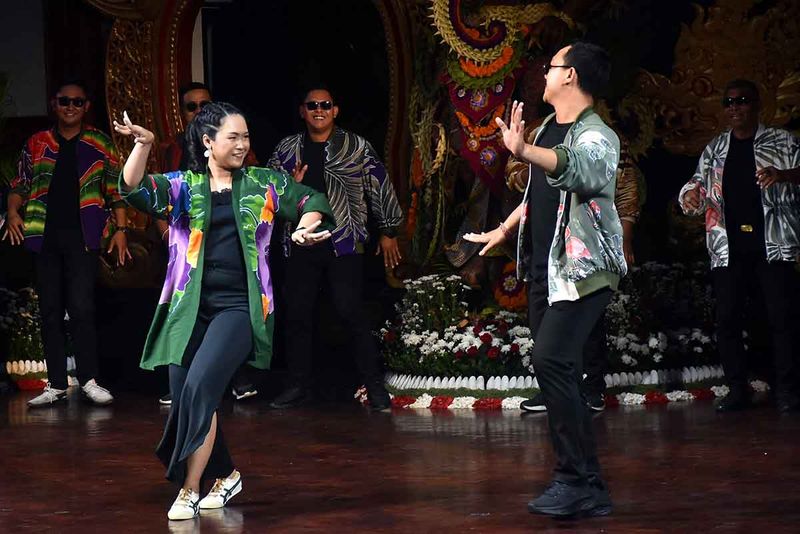 fashion-show-bali-bangkit-3