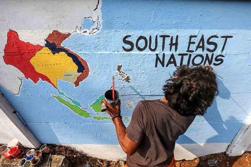 mural-sambut-ktt-asean-di-jakarta-7