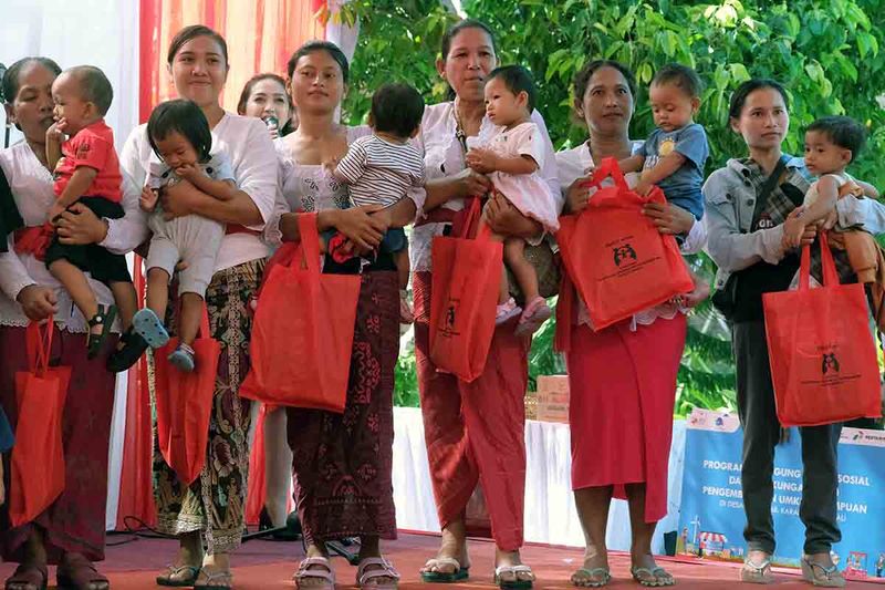 kemen-pppa-gelar-gemar-makan-ikan-bali-6