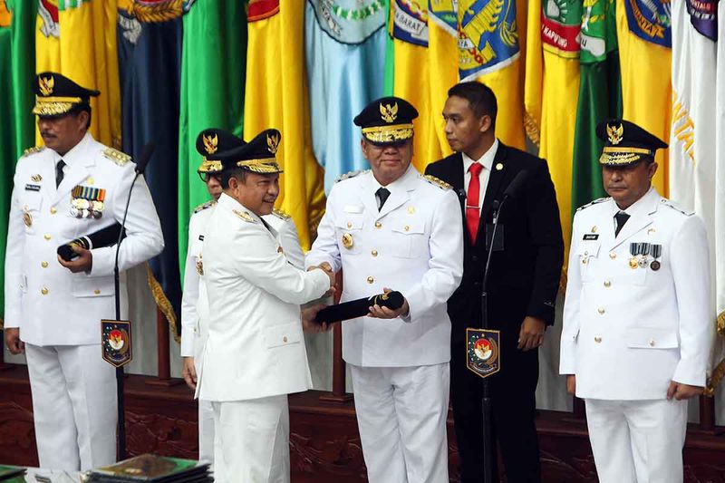 mendagri-lantik-sembilan-penjabat-gubernur-6