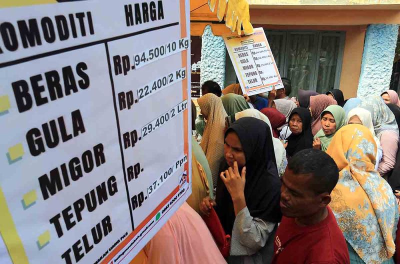 pasar-murah-pengendalian-harga-di-aceh-barat-4