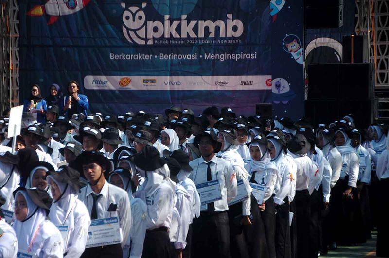 pengenalan-kehidupan-kampus-mahasiswa-baru-5
