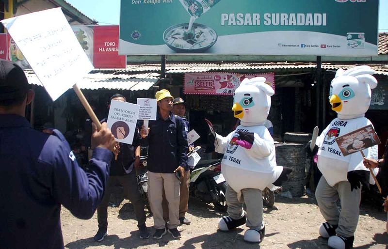 sosialisasi-pemilu-2024-kepada-pedagang-3