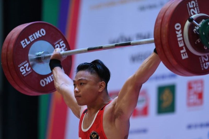 Lifter Rahmat Erwin Abdullah
