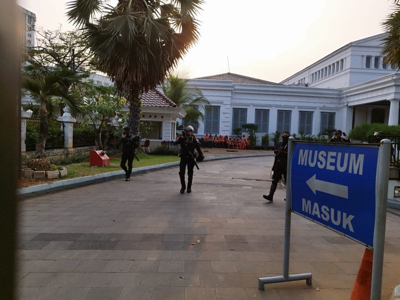 Museum Nasional salah dari Museum-museum di Indonesia