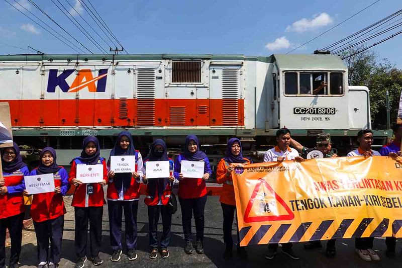 sosialisasi-keselamatan-perlintasan-kereta-3