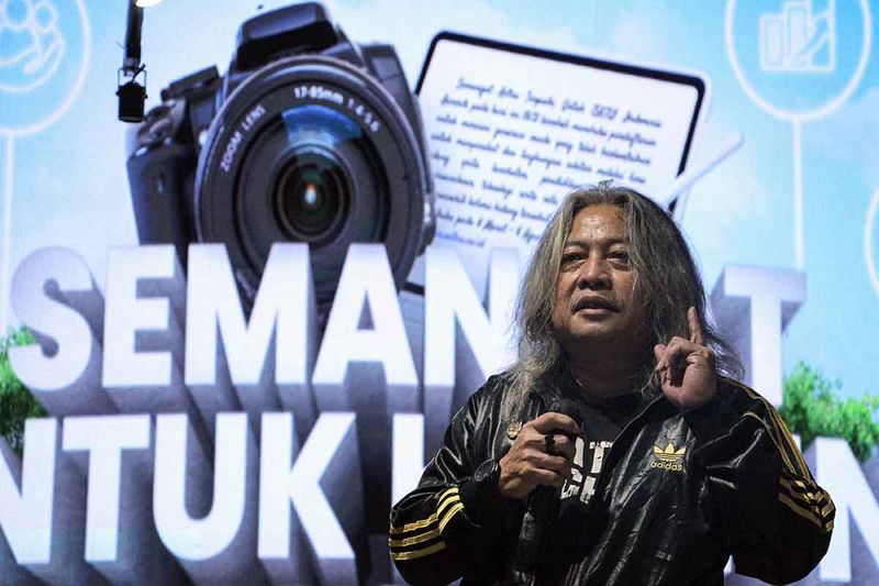 bincang-foto-bersama-oscar-motuloh-di-makassar-3