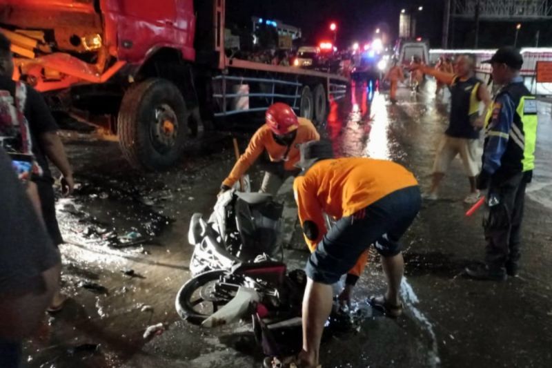 Motor pada Kecelakaan Exit Tol Bawen Semarang